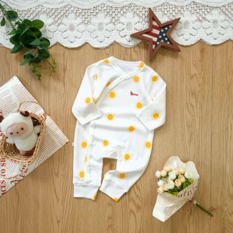 Bodysuit dài tay liền thân cúc chéo cho bé sơ sinh 3-10kg