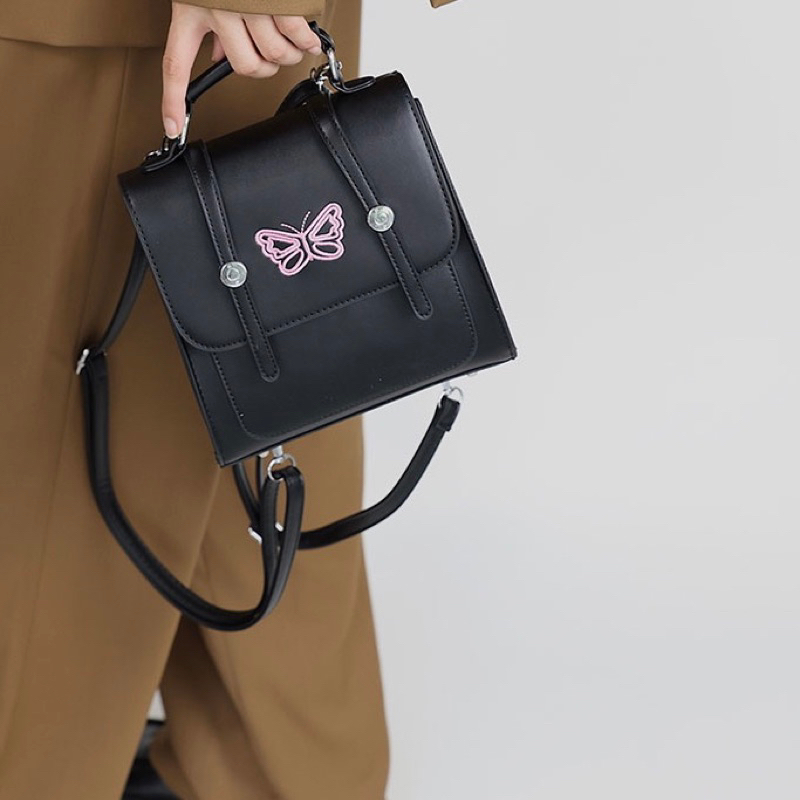 Balo mini màu đen họa tiết Butterfly