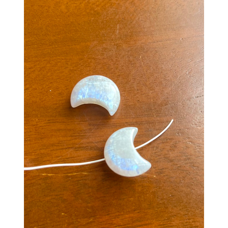 Charm Trăng xỏ ngang  loại to