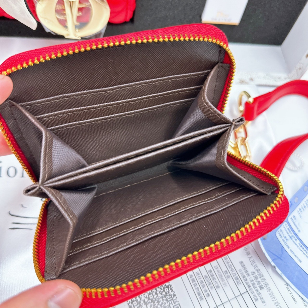 Túi Dior VIP SPSL siêu COMBO cực xịn kèm NƯỚC HOA mini màu đen - Shop Lynh