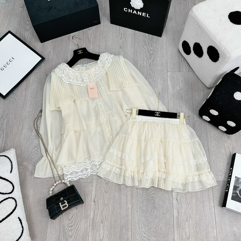 Set áo ren tiểu thư tay loe tầng mix chân váy tầng phối ren