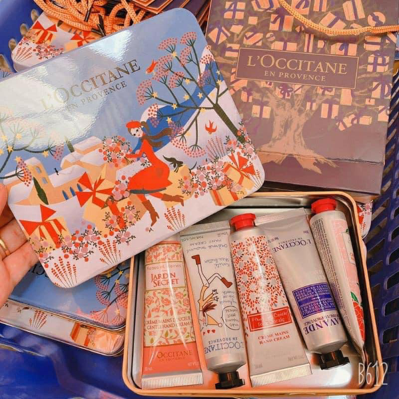 Set 5 Tuýp Kem Dưỡng Da Tay 30ml Phiên Bản Giáng Sinh Giới Hạn