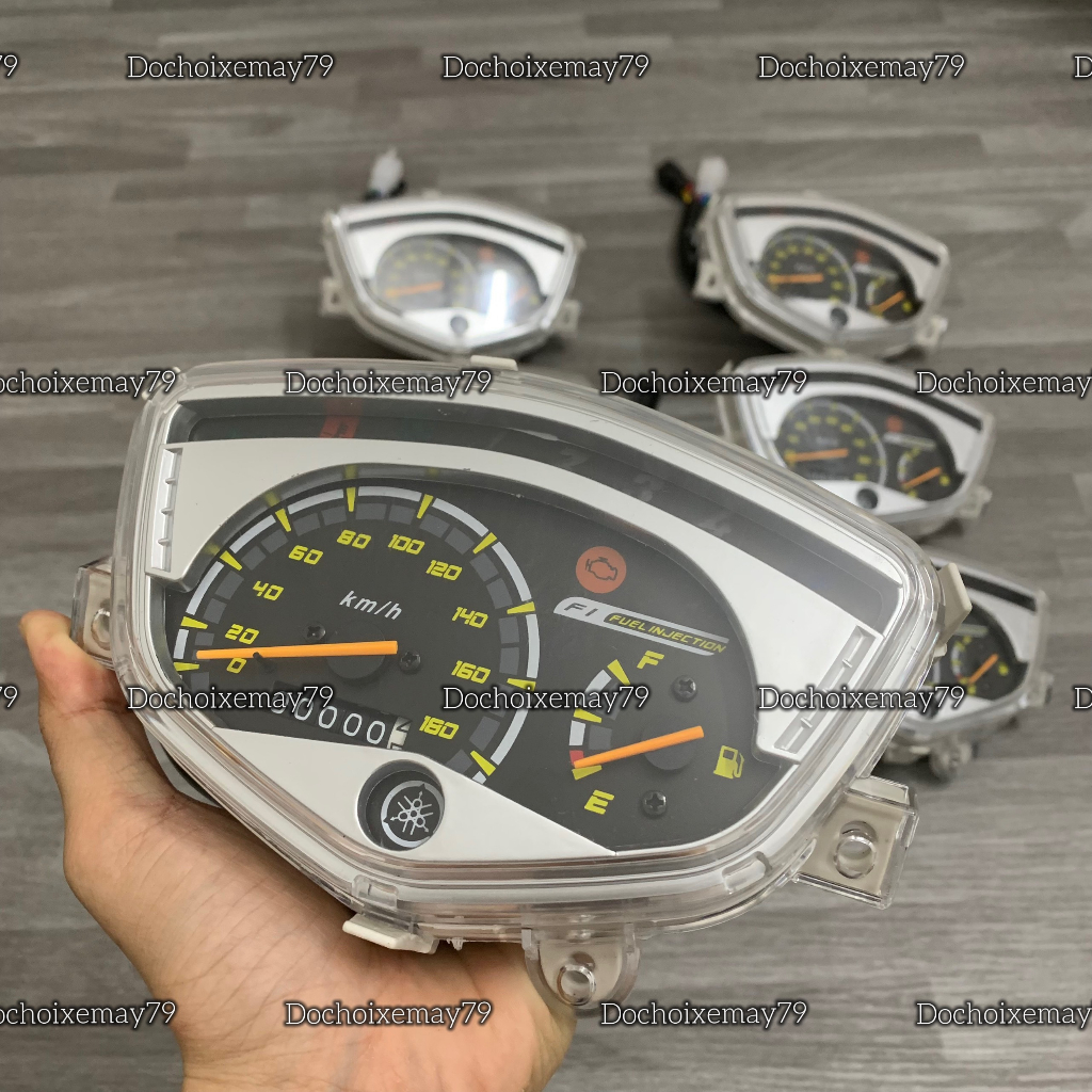 Đồng hồ Spark mặt kim vàng gắn Sirius - Ex2010