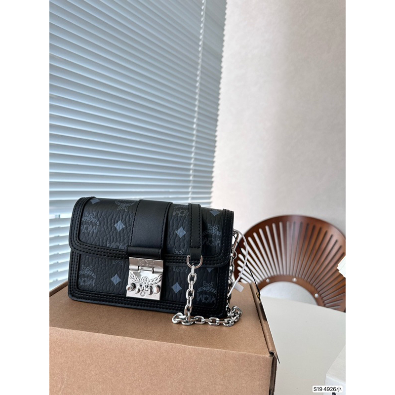 💰Túi đeo chéo đeo vai M.CM TRACY đen khoá bạc Classic Print Mini Chain