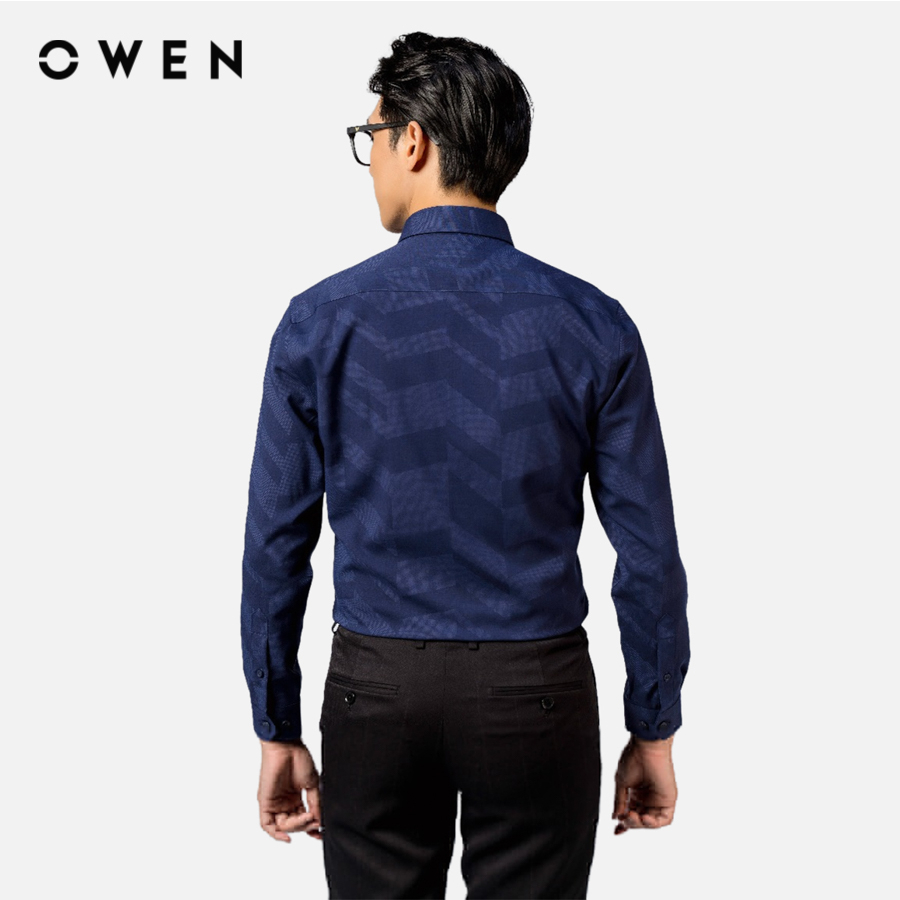 OWEN - Áo sơ mi dài tay Slim Fit màu Navy chất liệu Bamboo-Microfiber - AS23373D