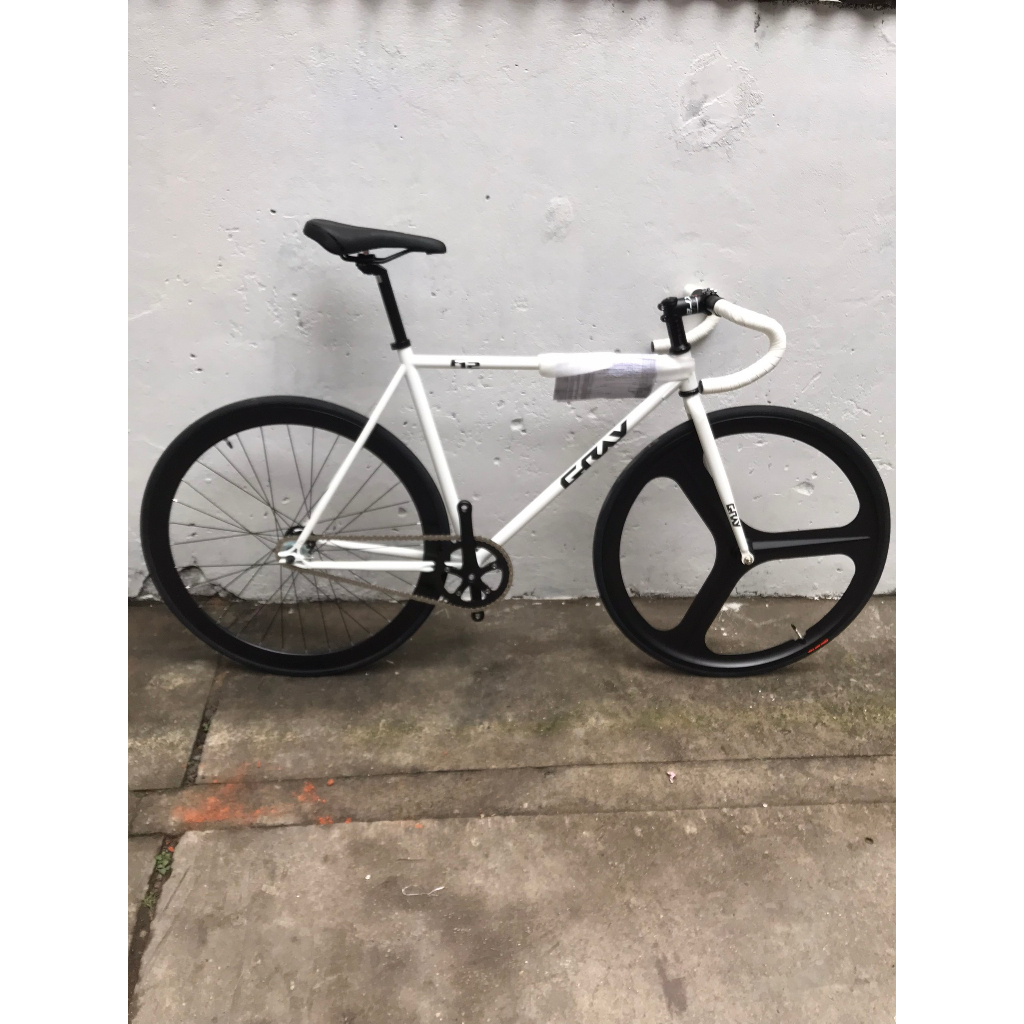 Vành 3 đao ĐEN nhôm trước cho xe đạp Fixed Gear loại dùng ty bật