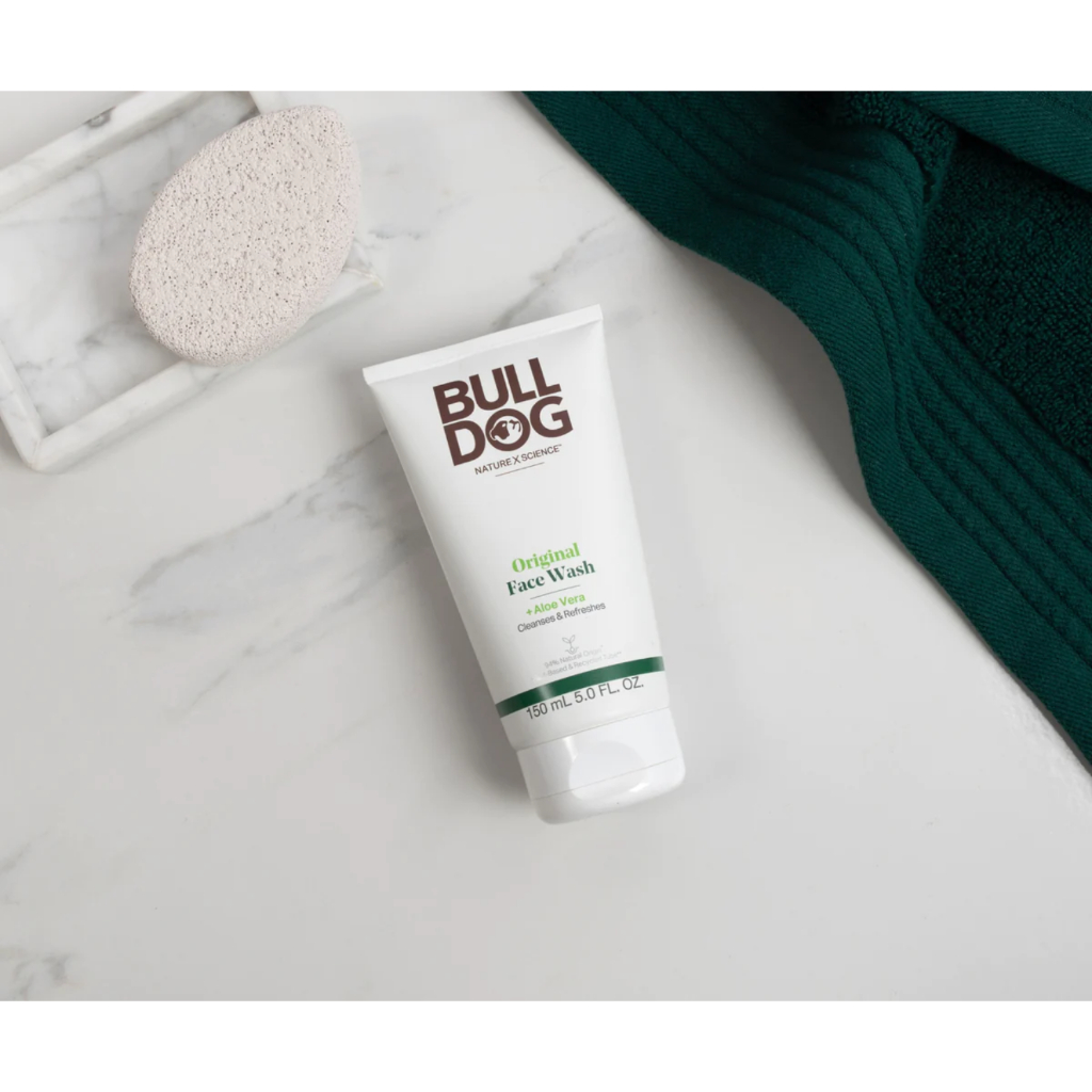 Sữa rửa mặt dành cho nam BullDog Face Wash 150ml
