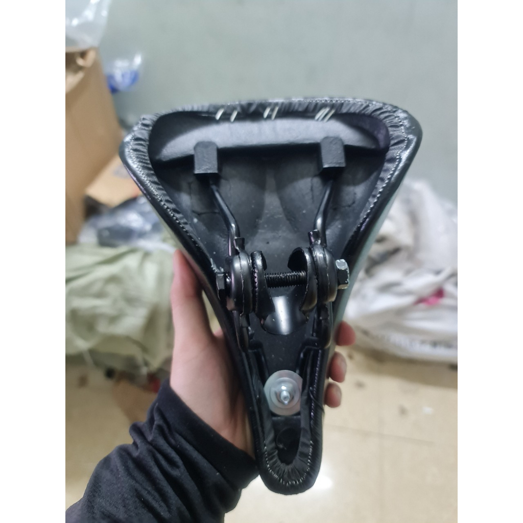 Yên xe đạp trẻ em nhiều màu sắc