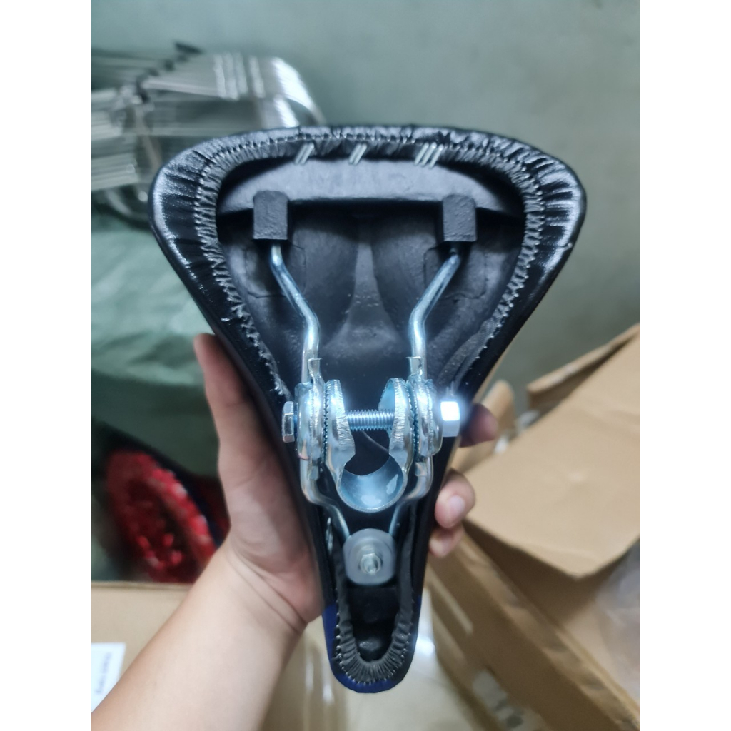 Yên xe đạp trẻ em nhiều màu sắc