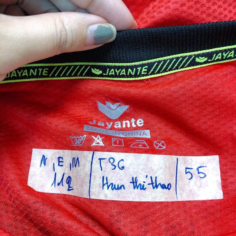 Đầm thun đỏ viền đen đồ si 2hand