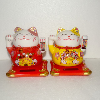 Mèo Thần Tài Sứ-Mèo May Mắn Maneki Neko vẫy tay năng lượng mặt trời
