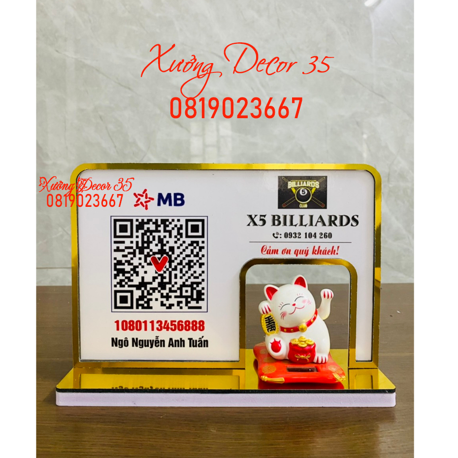 Bảng QR code để bàn mèo viền vàng thần tài in trên mica in theo yêu cầu