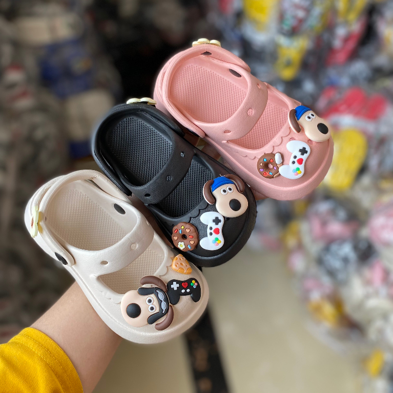 Dép sục cho bé, dép cho bé gái dáng sục có sticker DOG TAI DÀI xinh xắn đi nhẹ êm(6217*138 )
