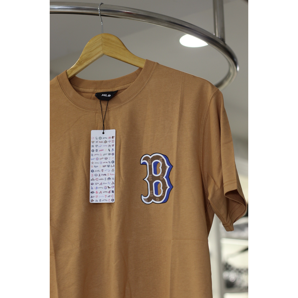 ÁO THUN MLB - OVERFIT MONOTIVE BOSTON RED SOX TSHIRT - "BROWN'" - CODE: 3ATSM3033-43SAS