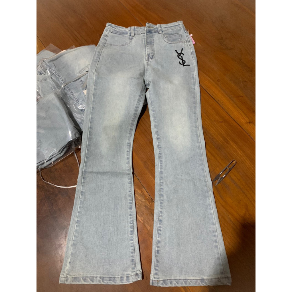 Quần jean nữ ống loe quần bò co giãn ysl lưng cao thêu logo  hách dáng cực đẹp hot trend 2023 Domi Jean