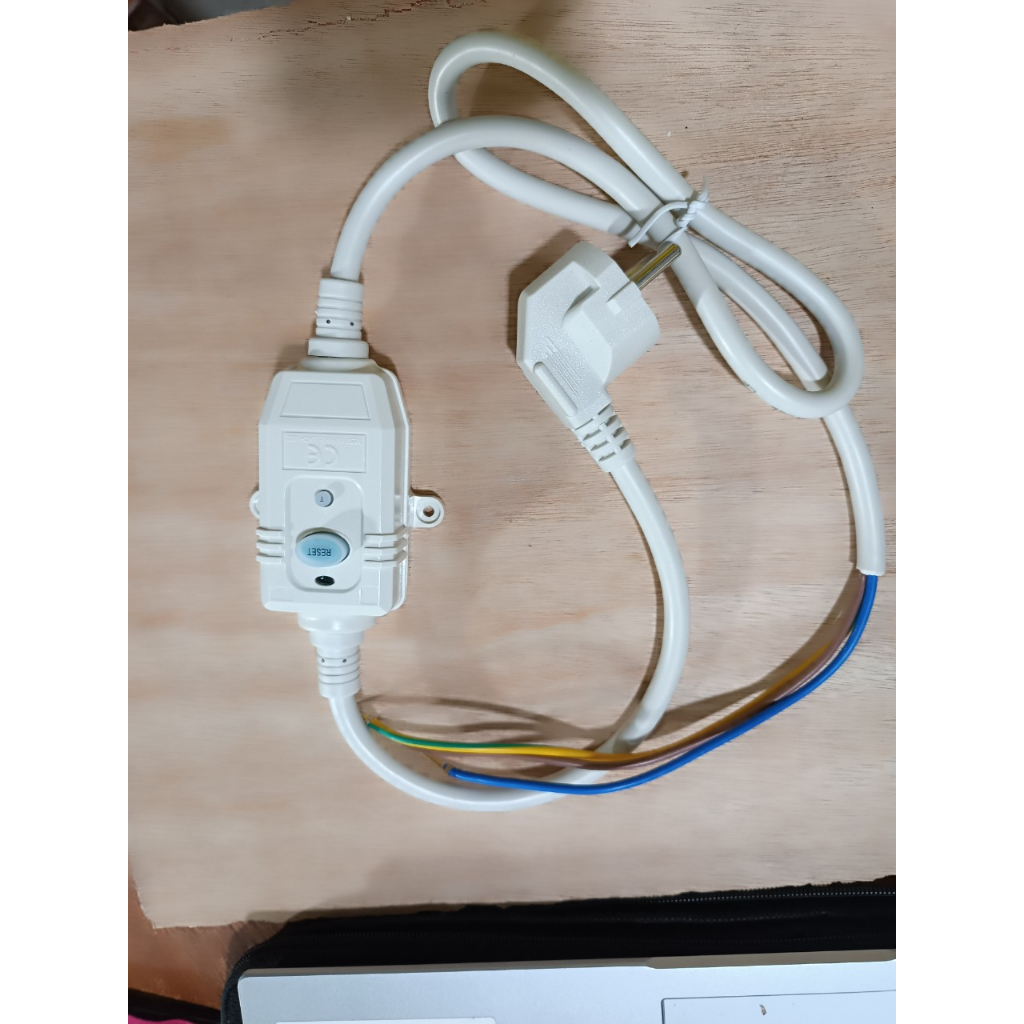 Dây chống giật bình nóng lạnh