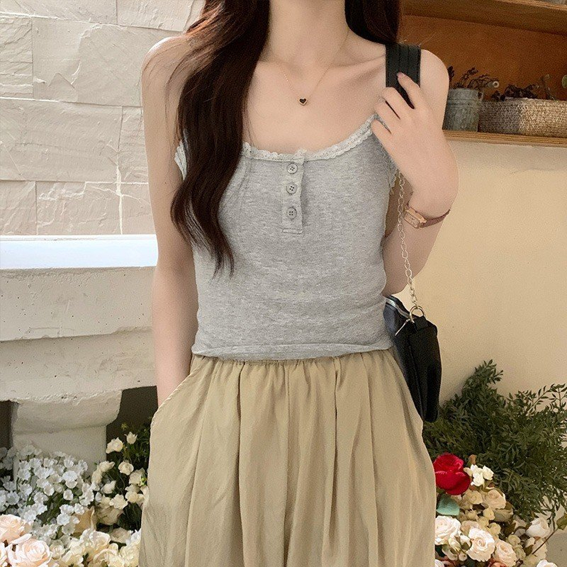 Áo 2 Dây Croptop LALISA Áo Crt Kiểu Ôm Body Cổ Vuông Nút Bấm Sexy Hàn Quốc Hai Màu Trắng Đen Phù Hợp Đi Chơi AO004