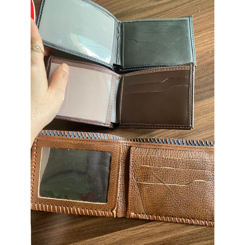 Thanh lý 70k gồm 3 bóp ví nam lỗi nhẹ chưa xài đến