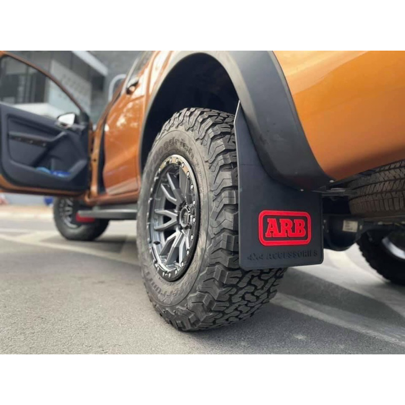 Chắn bùn arb thái