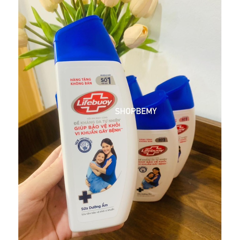 Sữa Tắm Lifebuoy than hoạt tính và cám gạo - Hàng Công Ty/Chai 200g