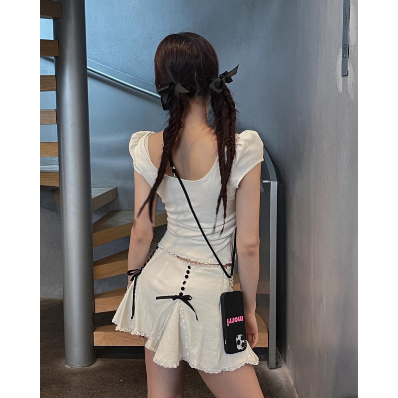 Ononmade Best Seller Set Bộ Hai Món Áo Tay Bồng Kèm Chân Váy Ngắn Y2k Eva Set