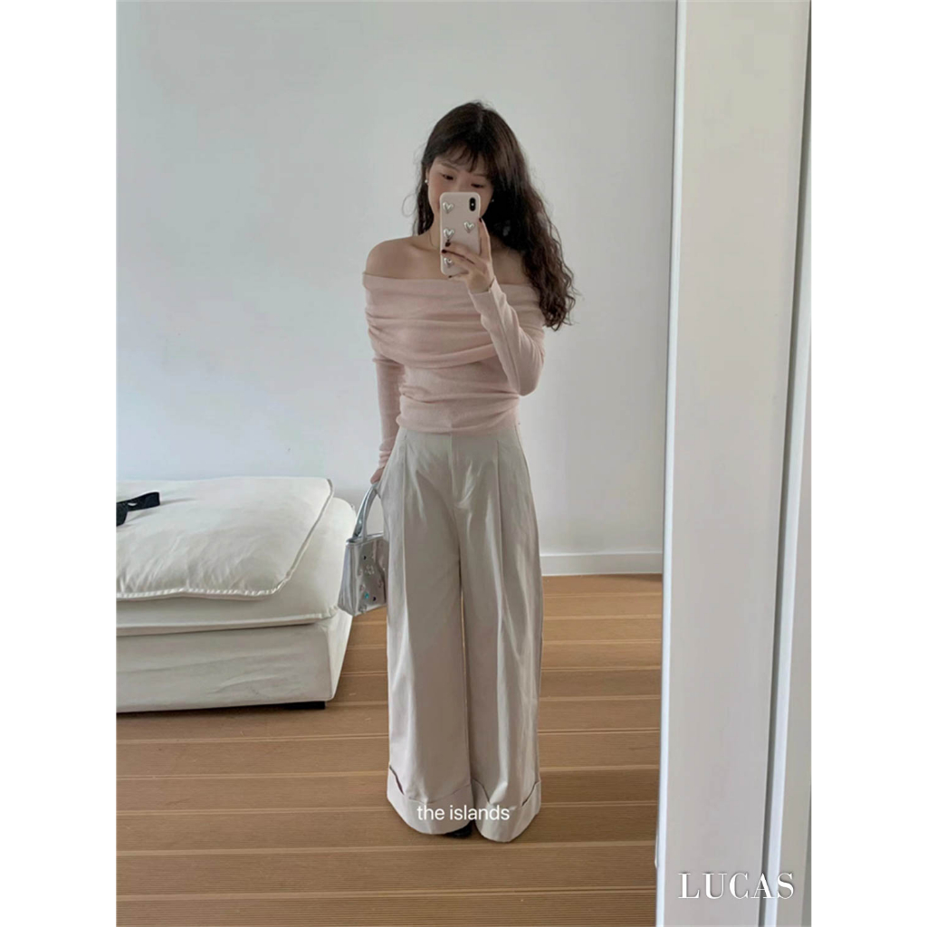 Áo len tăm nhỏ trễ vai vạt ngang tay dài dáng basic