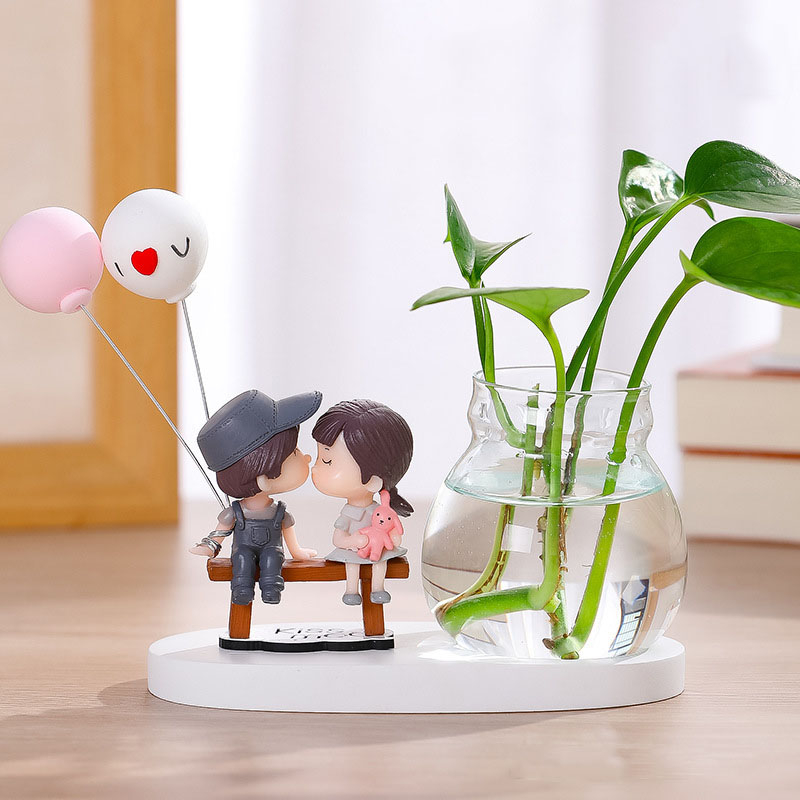 Bình thủy sinh kèm tượng cặp đôi tình yêu Ráp dễ thương trang trí bàn làm việc, phòng khách, quà tặng bạn bè