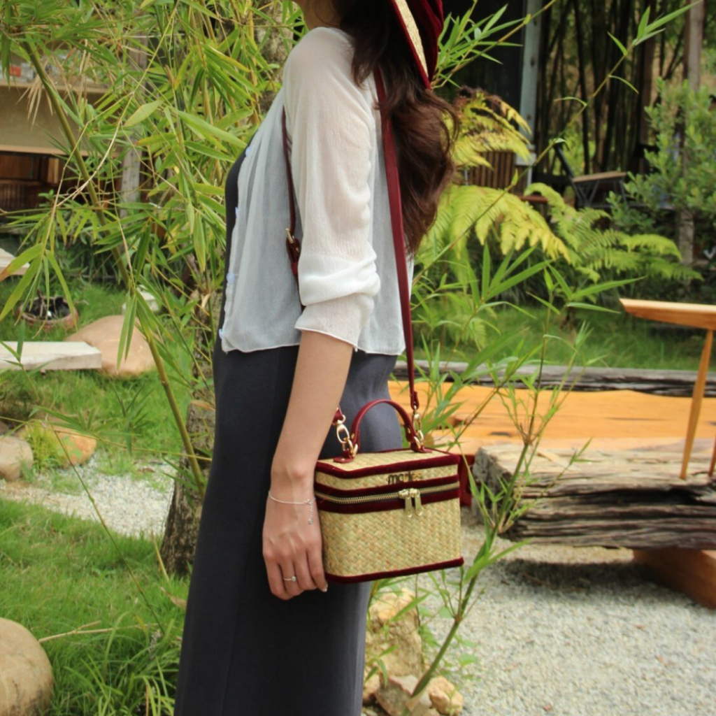 Túi Cỏ Bàng Ellie thời trang nữ tính, thanh lịch nhà MARIES