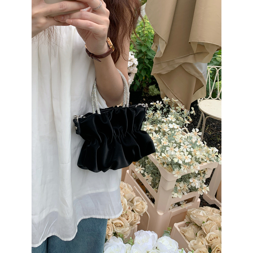 Túi Đeo Chéo Đính Đá Hình Đám Mây Bữa tiệc dành cho quý cô chuỗi đám mây xếp li