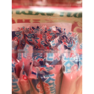 Kẹo Que Mềm Krim Stix Vị Dâu (Hộp 100 que)