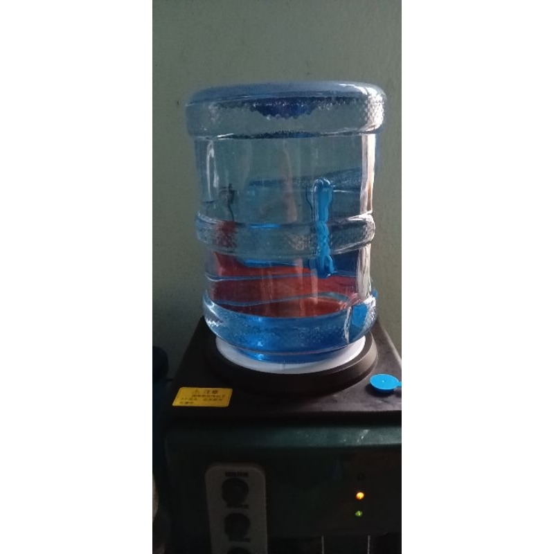 1 vỏ bình nước 5lit đúng máy nóng lạnh mini