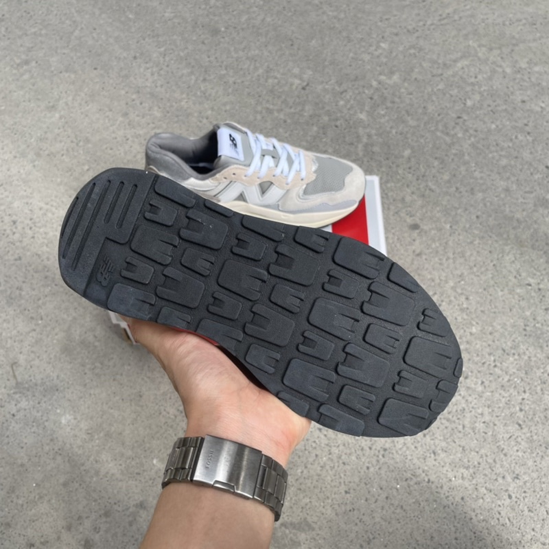 GIÀY THỂ THAO NB 5740 GREY XÁM ĐEN DA LỘN FULL BILL BOX , GIÀY SNEAKER NB 5740 GREY XÁM L.AIAU CAO CẤP LEEMINHO STORE