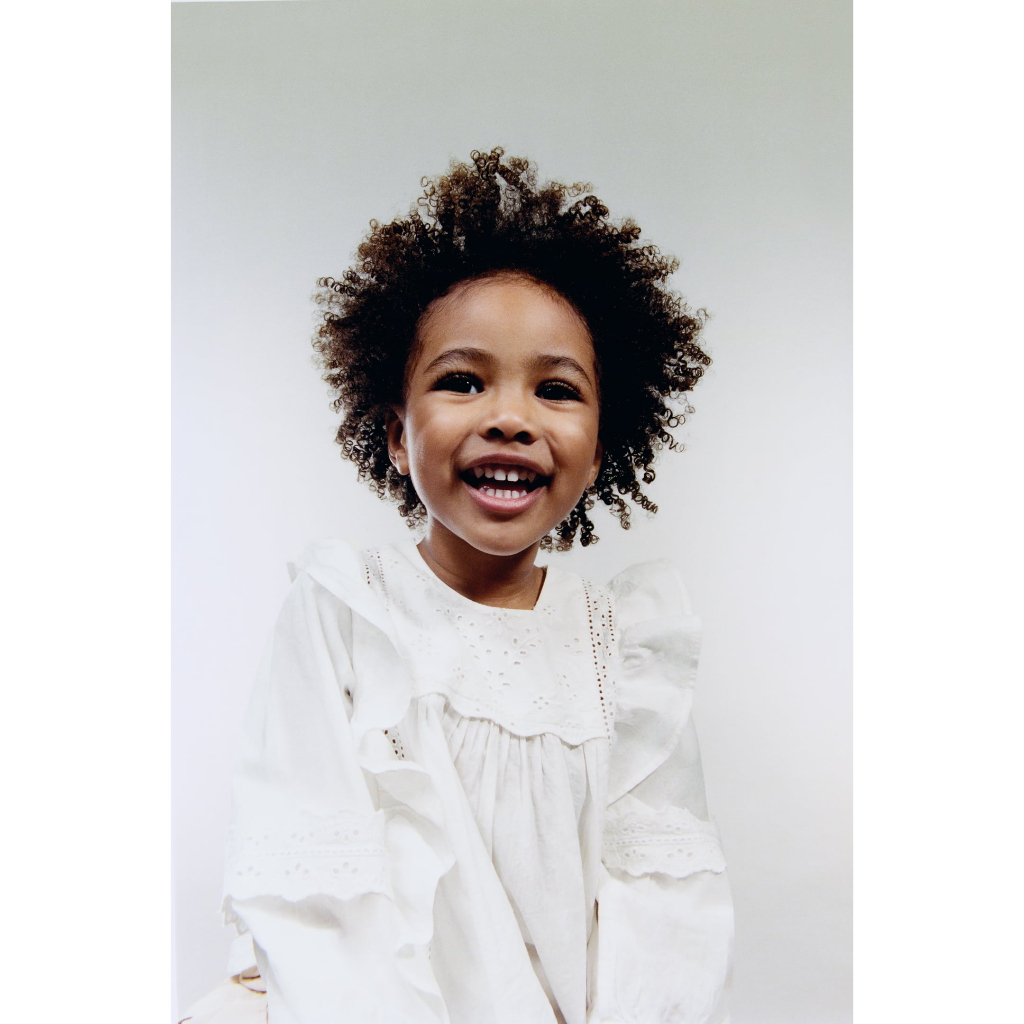 Áo kiểu Zara rất cưng cho bé size 3Y -> 5Y