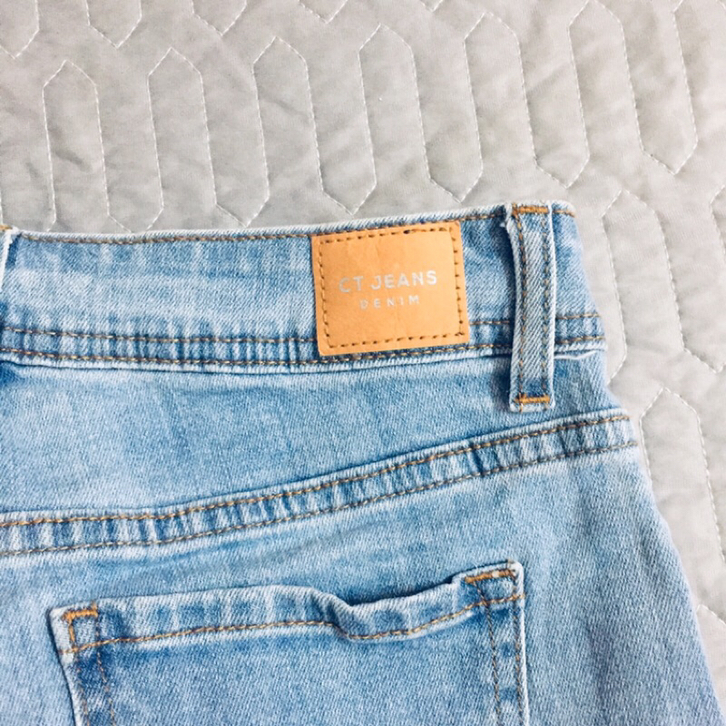 Quần dài CT Jean size 34 2hand