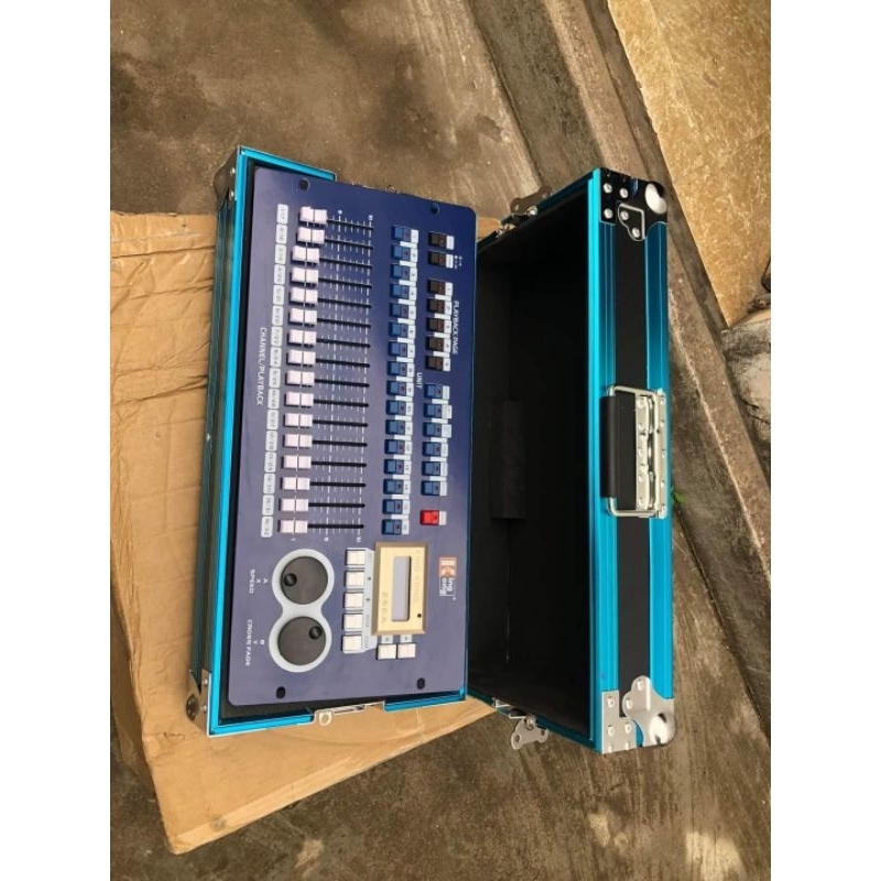 Bàn 256A kèm tủ CASE