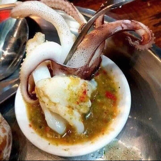 Râu mực xuất khẩu 1khay