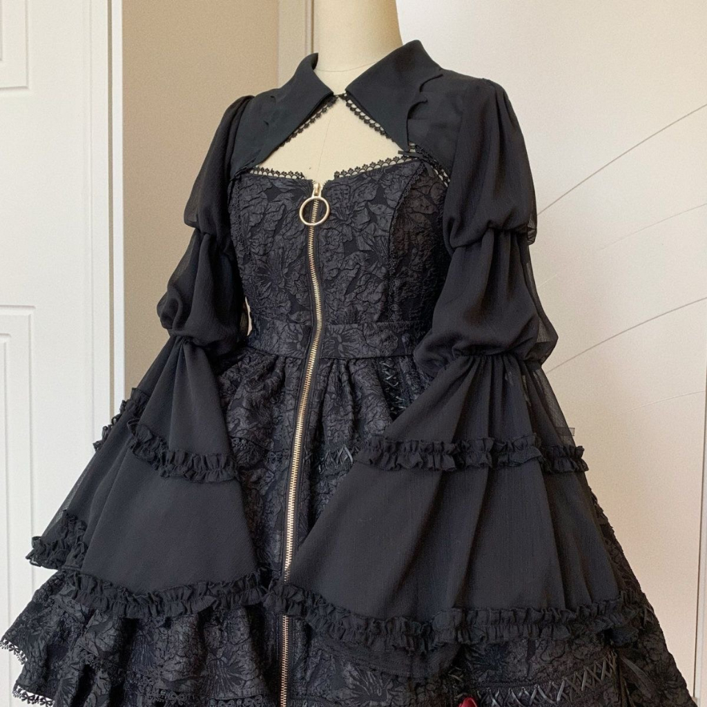 Áo sơ mi cardigan tay cánh dơi phong cách lolita gothic