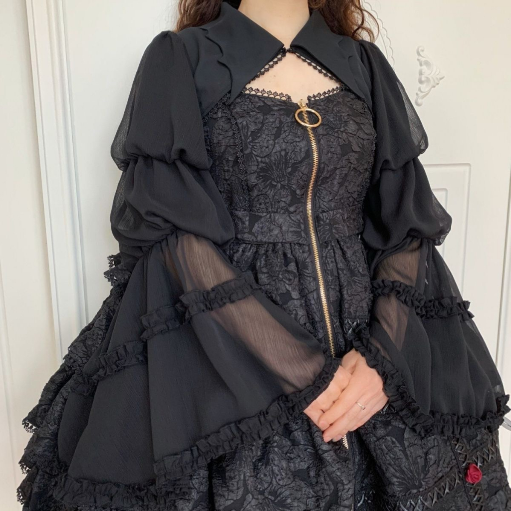 Áo sơ mi cardigan tay cánh dơi phong cách lolita gothic
