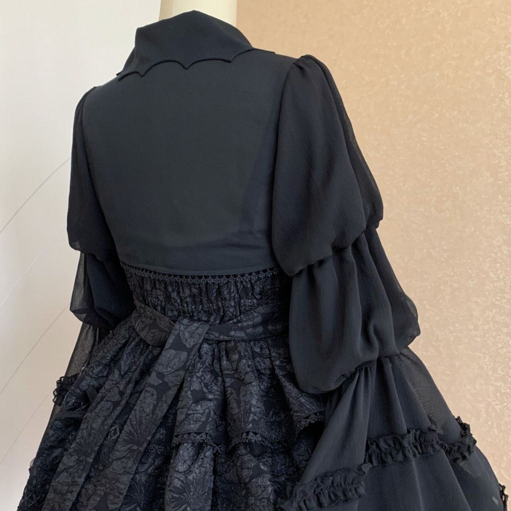 Áo sơ mi cardigan tay cánh dơi phong cách lolita gothic