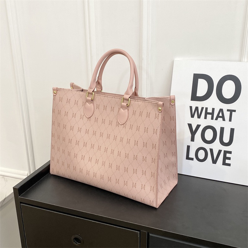 Túi big size 42cm đựng cả thế giới