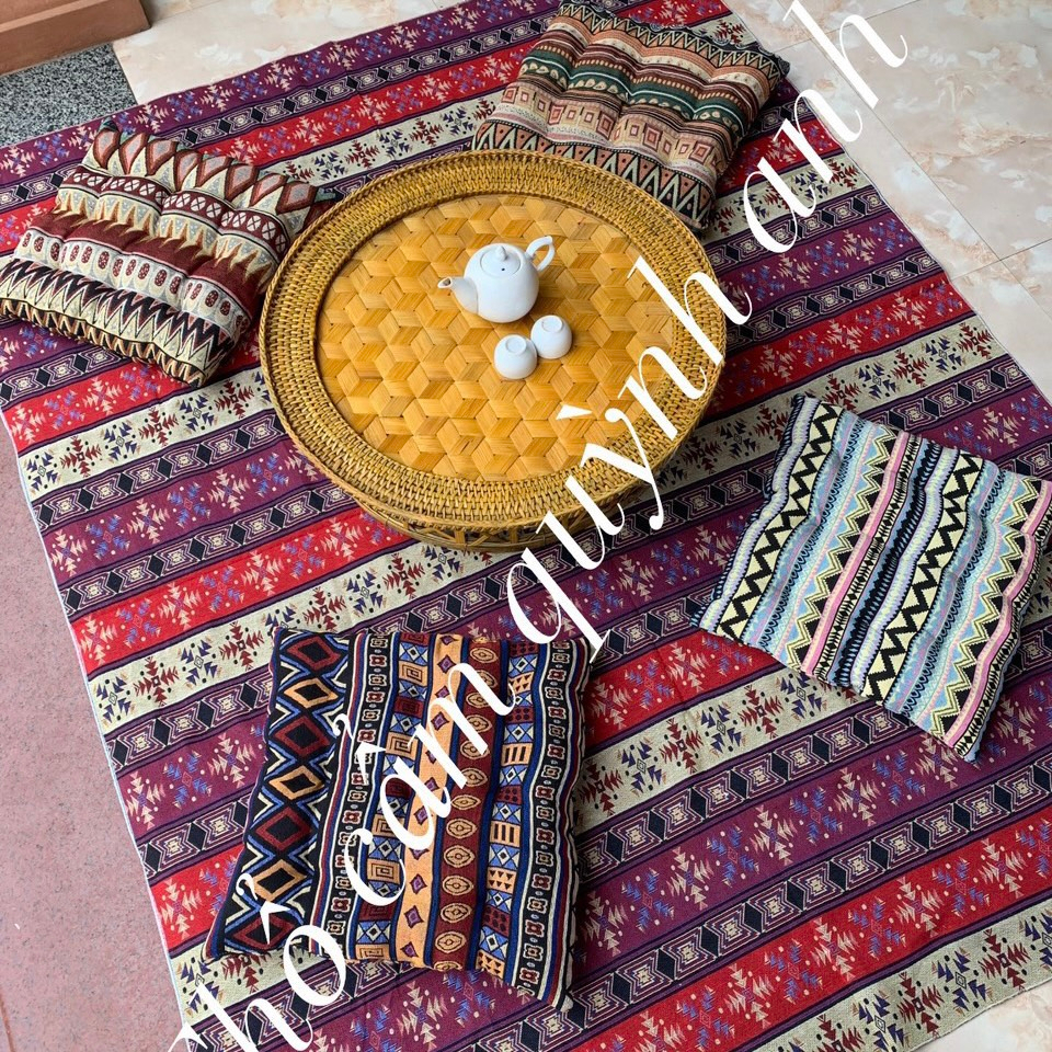 Đệm ngồi bệt vuông 40x40 chất liệu vải thổ cẩm