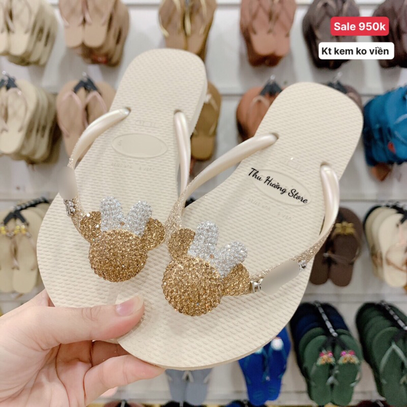 Thu Hường Store - Dép Nữ Bảng Màu Kim Tuyến Đính Mickey Tai Trắng