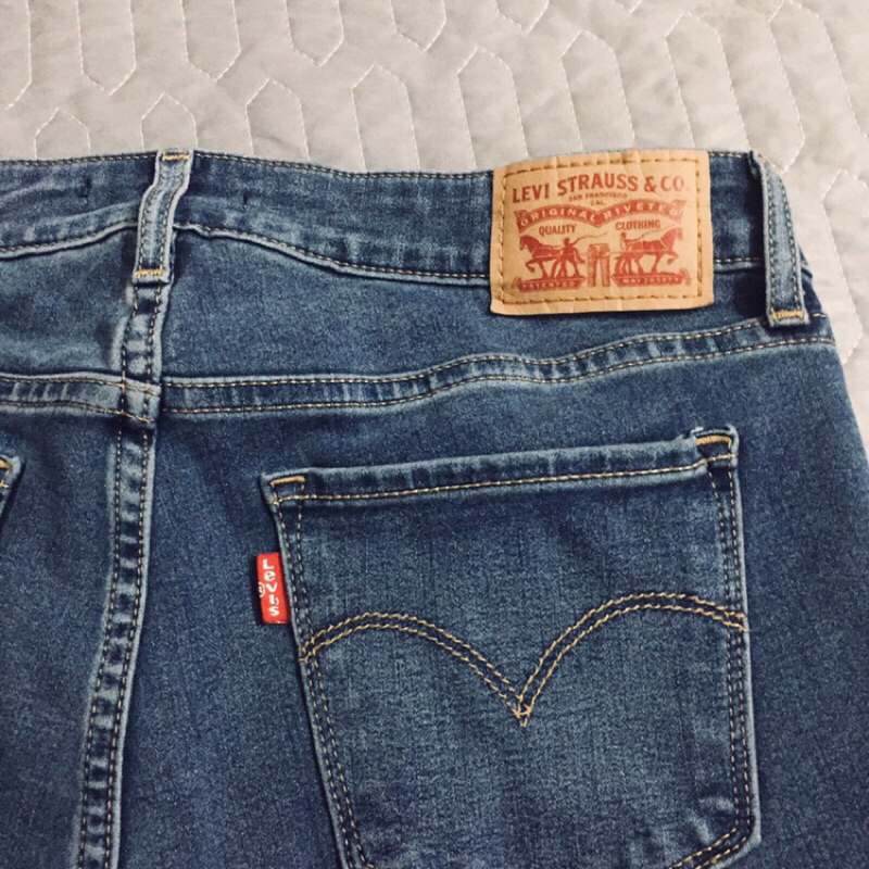 Quần jean nữ size 28 2hand