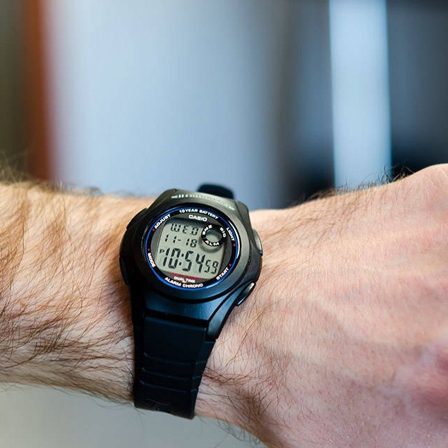 Đồng hồ Casio nam điện tử F-200W-1ADF dây cao su chính hãng