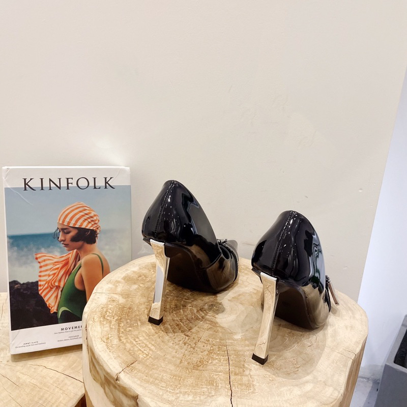 ORDER 🥝 Giày mũi nhọn gót dẹt kim  loại bạc 11cm 35-41
