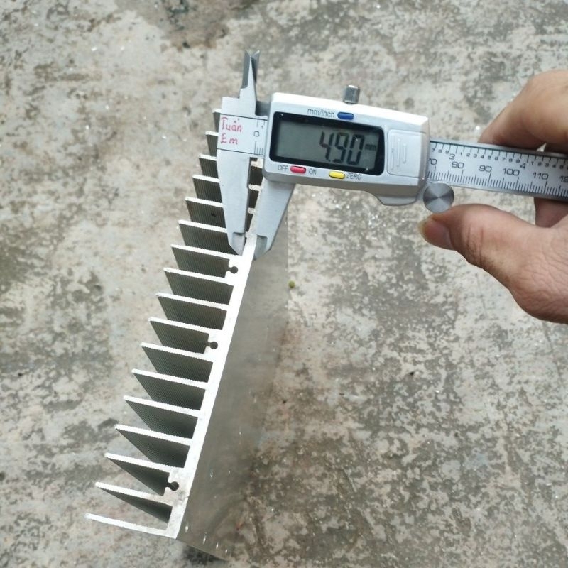 Tản nhiệt nhôm tháo máy hàng dày