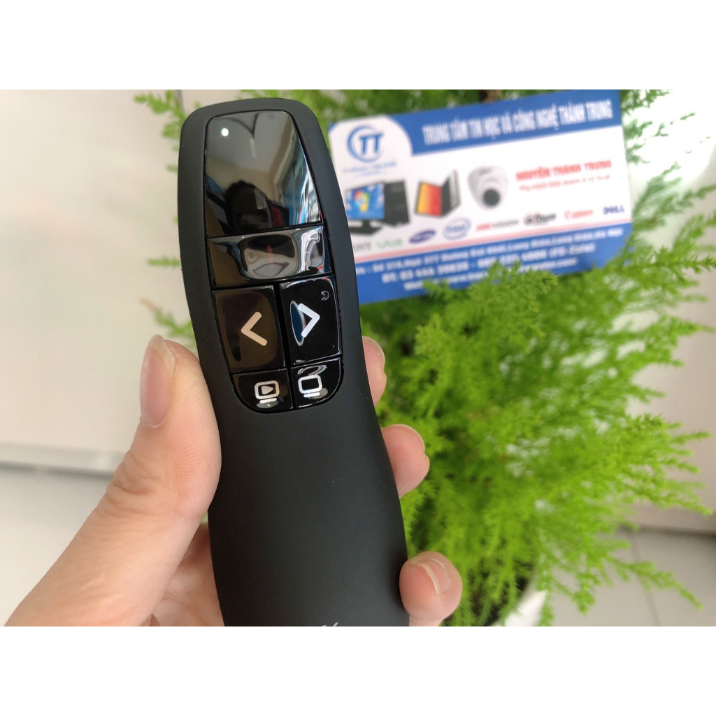 Bút trình chiếu Logitech R400 Bảo hành 12 Tháng + Tặng kèm Túi vải và Pin