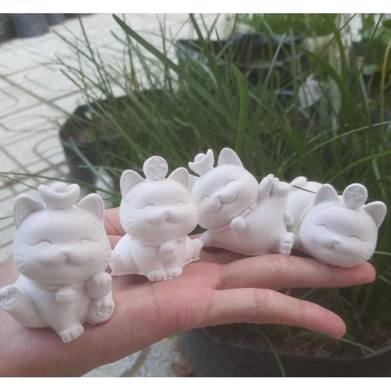 Bộ 4 TƯỢNG TÔ MÀU HÌNH MÈO THẦN TÀI. SAze 4_5 cm.