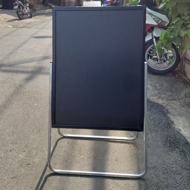 Bảng Menu gỗ 60x120cm viết phấn hoặc bút dạ