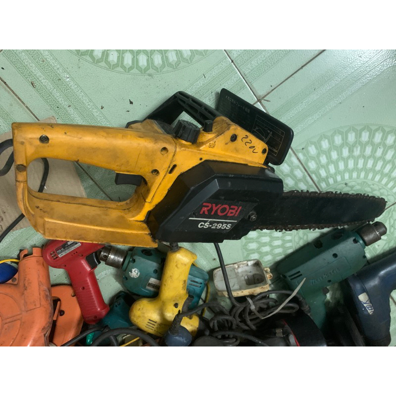 Cưa xích nhật bãi sử dụng điện_220v